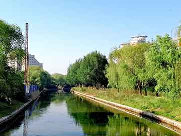 【专家:辽宁省辽阳市白塔区每年或现多个感染高峰,辽阳市白塔区疫情今天最新消息】