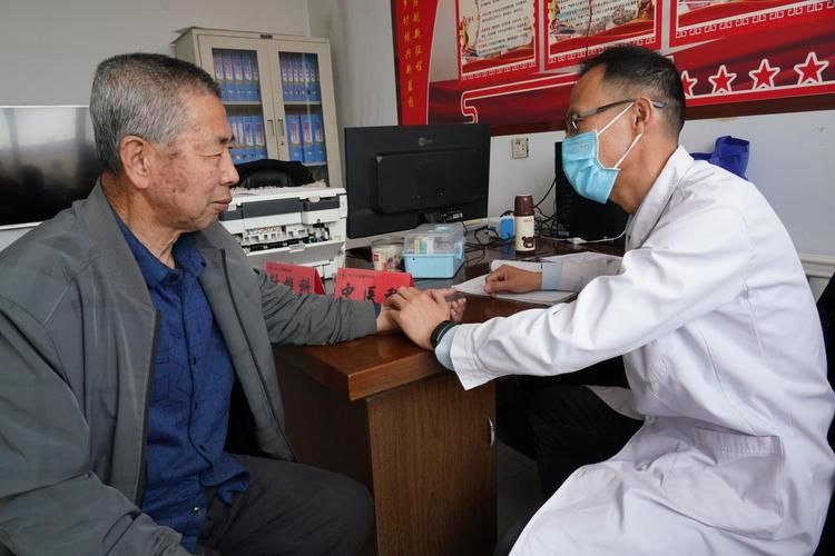 专家:四子王旗每年或现多个感染高峰_四子王旗会