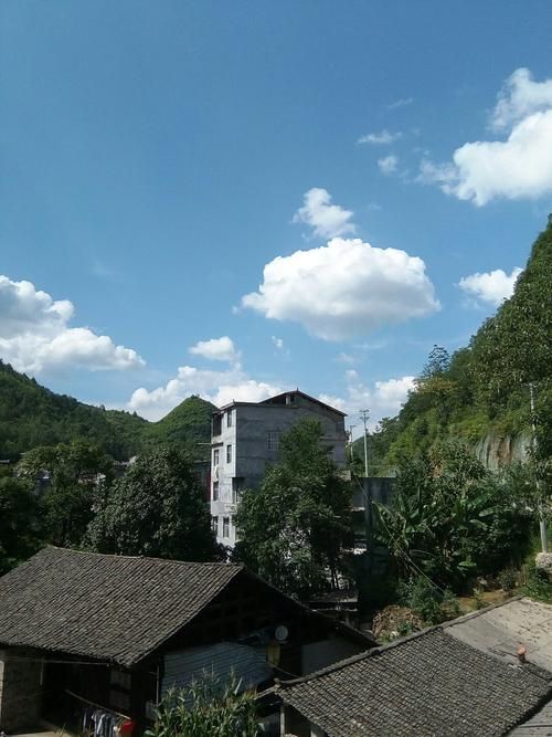 湖北恩施土家族苗族自治州来凤县新增3例死亡病例，涉及乳源瑶族自治县的简单介绍